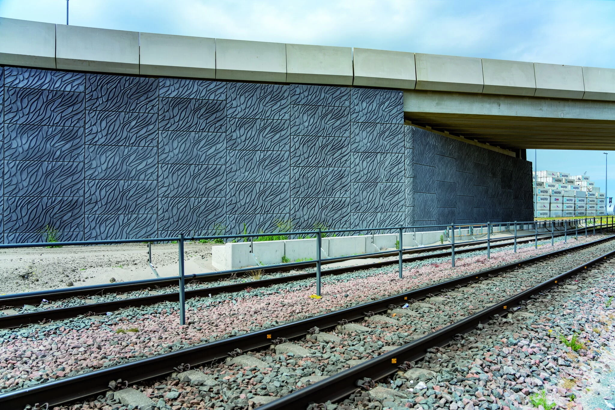NOEplast Rotterdam Bridge esdescon project photo